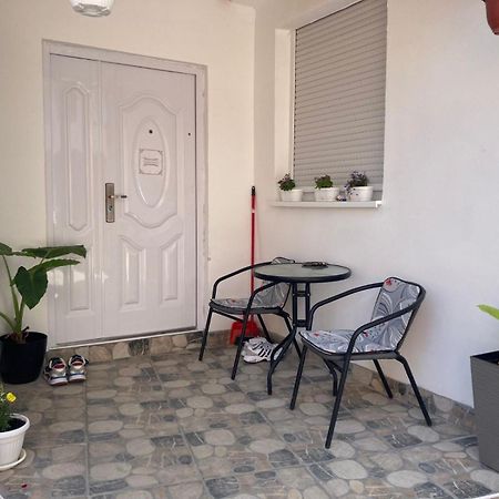 Apartment Dunja Center Welcome Novi Sad Exterior photo